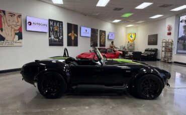 Shelby-Cobra-1965-Roadster-12