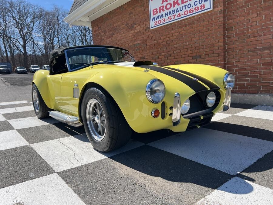 Shelby-Cobra-1966-Coupe-1
