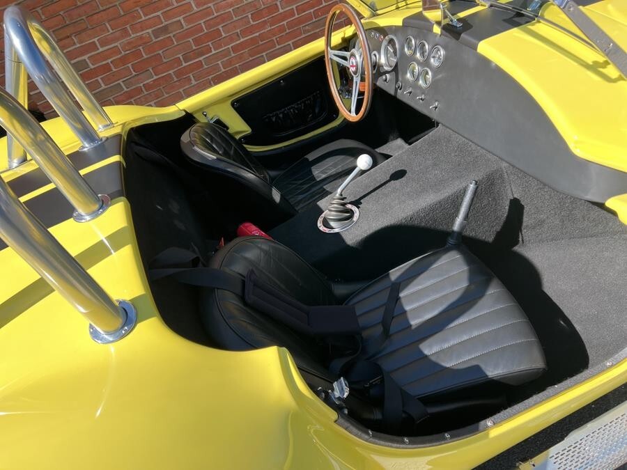 Shelby-Cobra-1966-Coupe-25