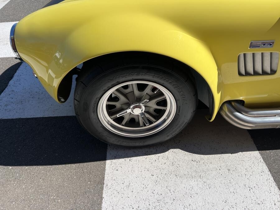 Shelby-Cobra-1966-Coupe-34