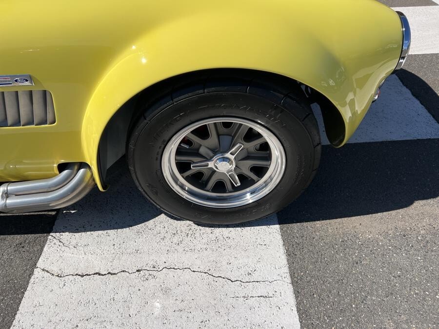 Shelby-Cobra-1966-Coupe-36