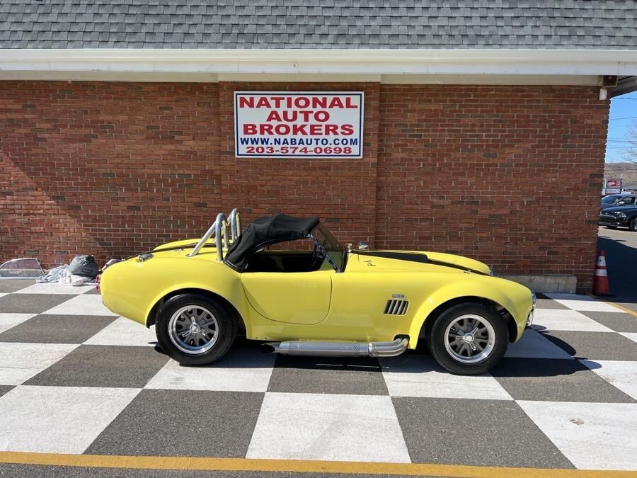Shelby-Cobra-1966-Coupe