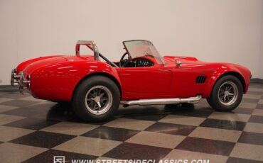 Shelby-Cobra-1966-Roadster-16