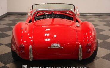 Shelby-Cobra-1966-Roadster-28