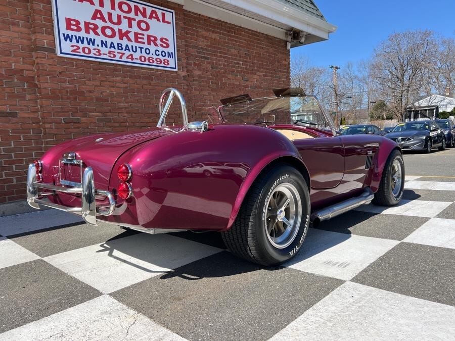Shelby-Cobra-1967-Coupe-3