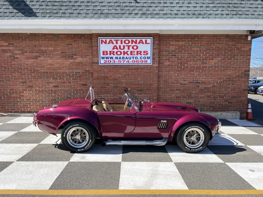 Shelby-Cobra-1967-Coupe