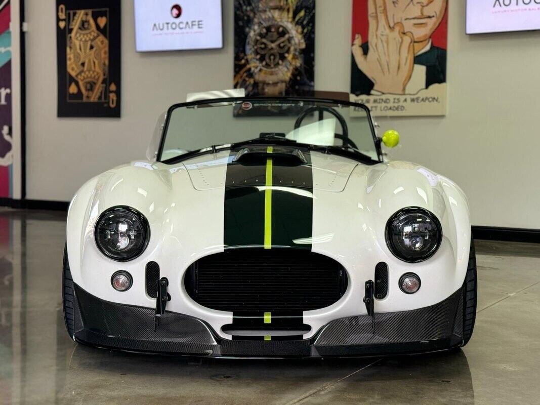 Shelby-Cobra-Replica-1965-Roadster-2