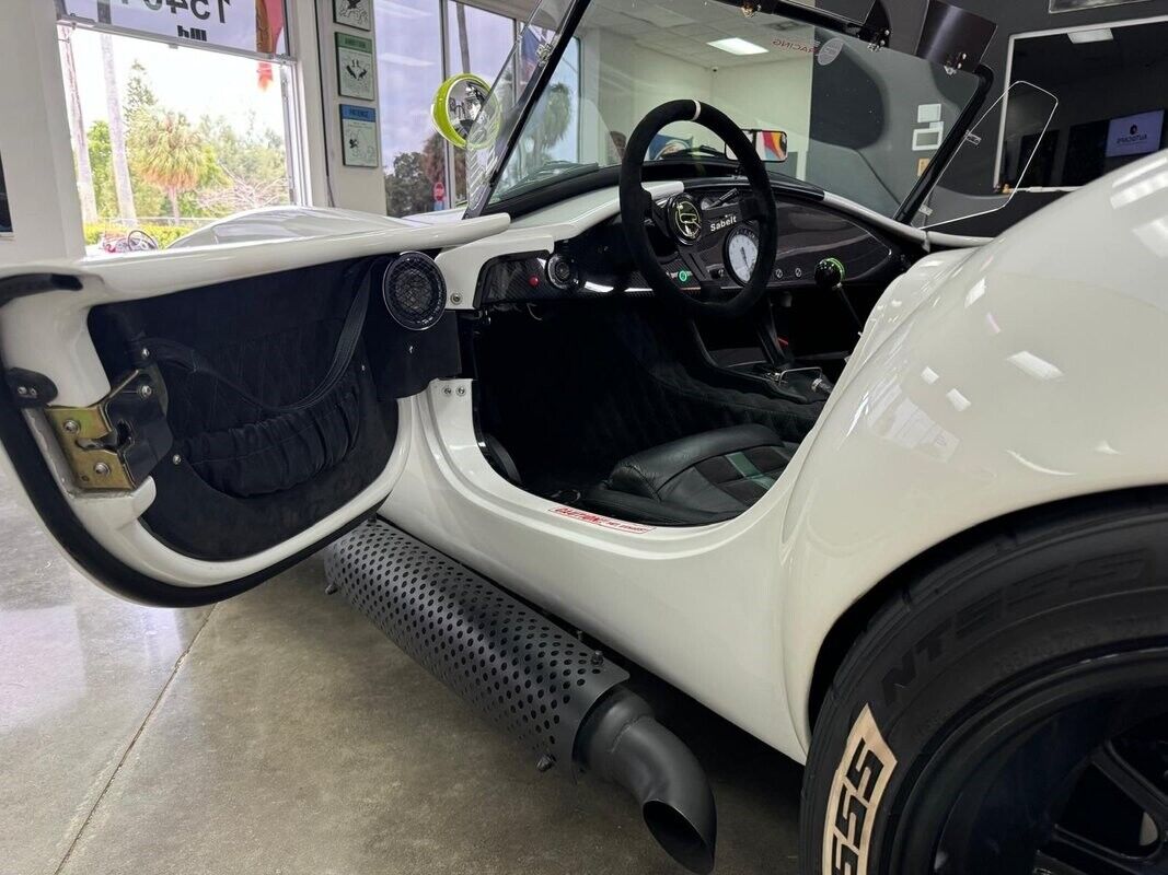Shelby-Cobra-Replica-1965-Roadster-21