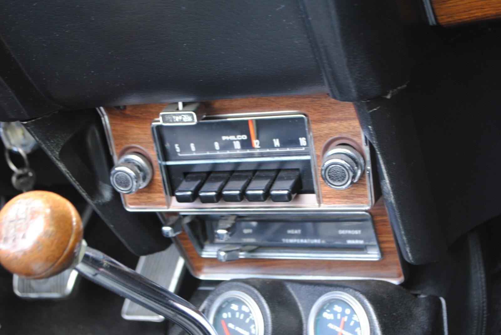 Shelby-GT-1969-Convertible-11
