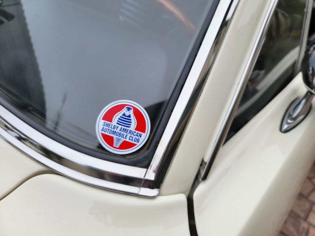 Shelby-GT350-1965-Coupe-4