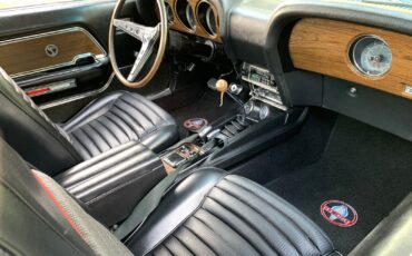 Shelby-GT350-1969-Fastback-11
