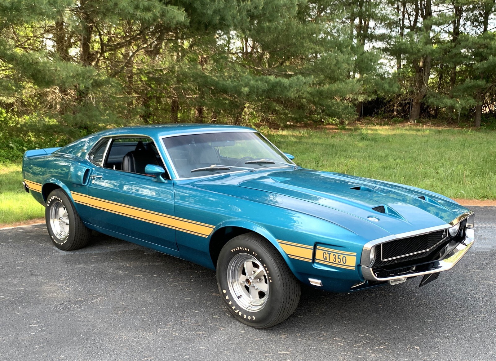 Shelby-GT350-1969-Fastback-5