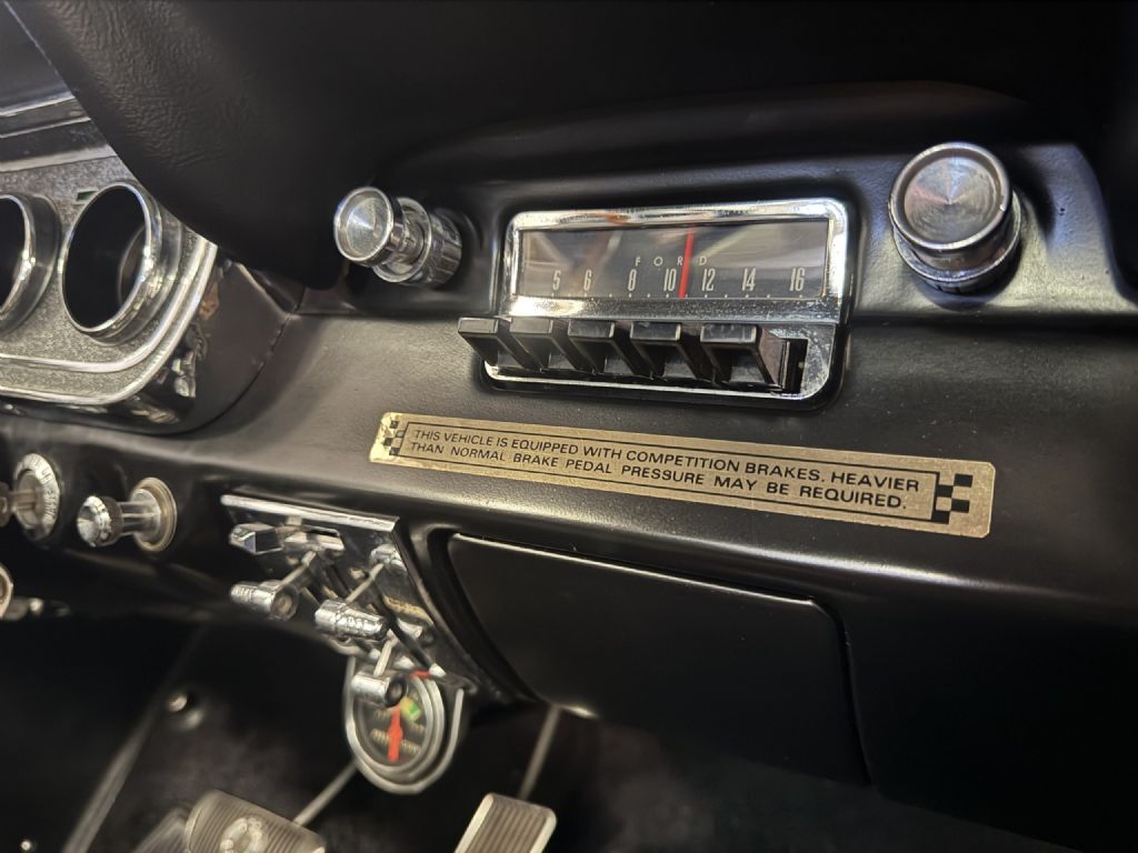 Shelby-GT350H-1966-Fastback-36