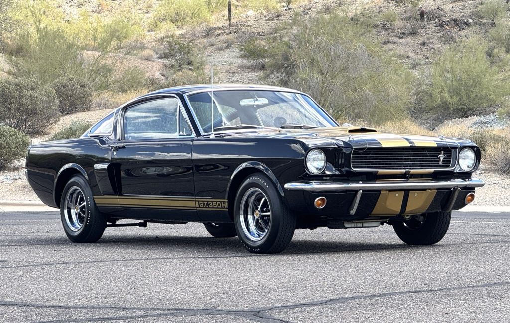 Shelby-GT350H-1966-Fastback-9