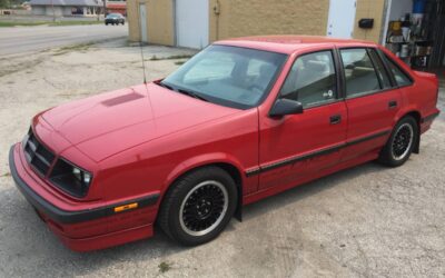 Shelby Lancer  1987 red