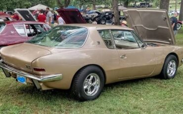 Studebaker-Avanti-r2-1963-custom-6