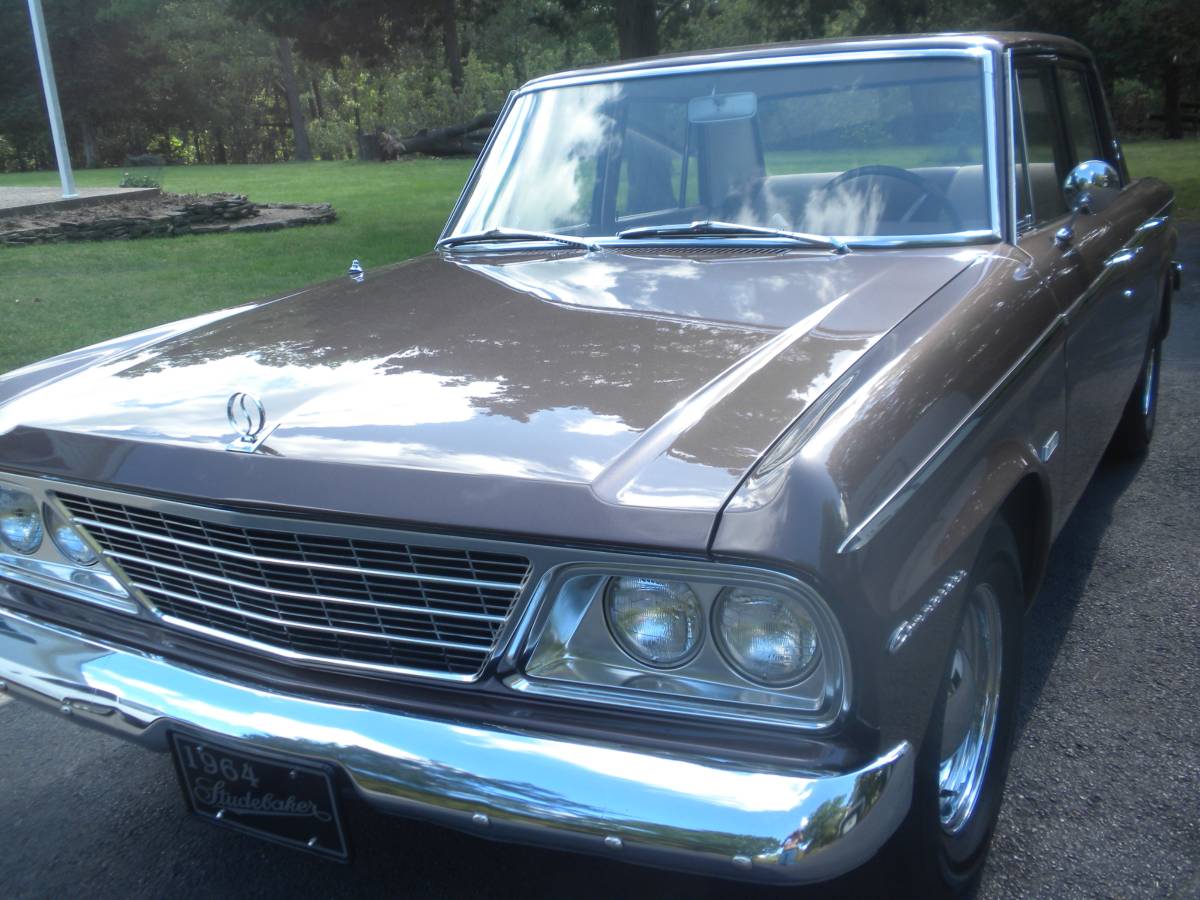 Studebaker-Commander-1964-brown-2