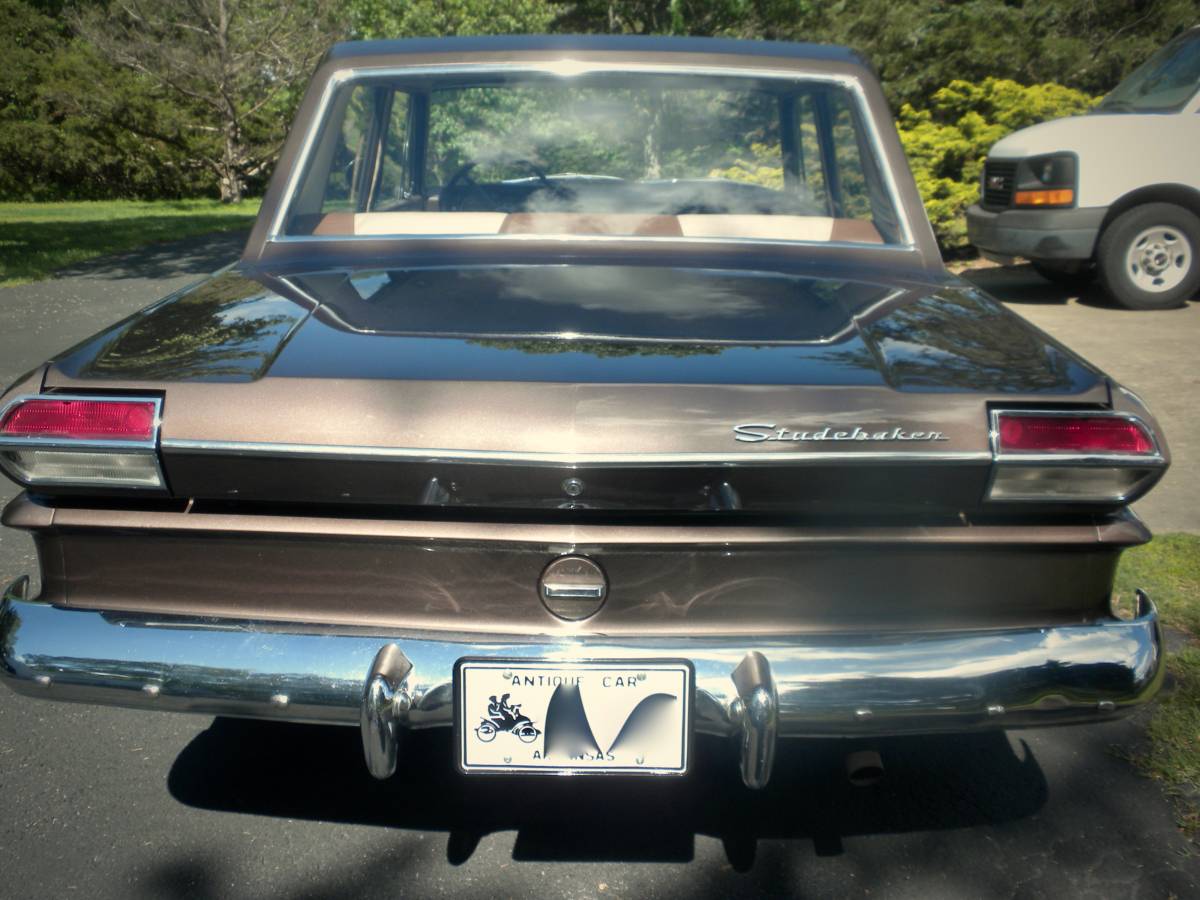 Studebaker-Commander-1964-brown