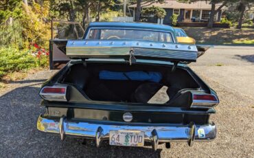 Studebaker-Cruiser-1964-4-Door-14