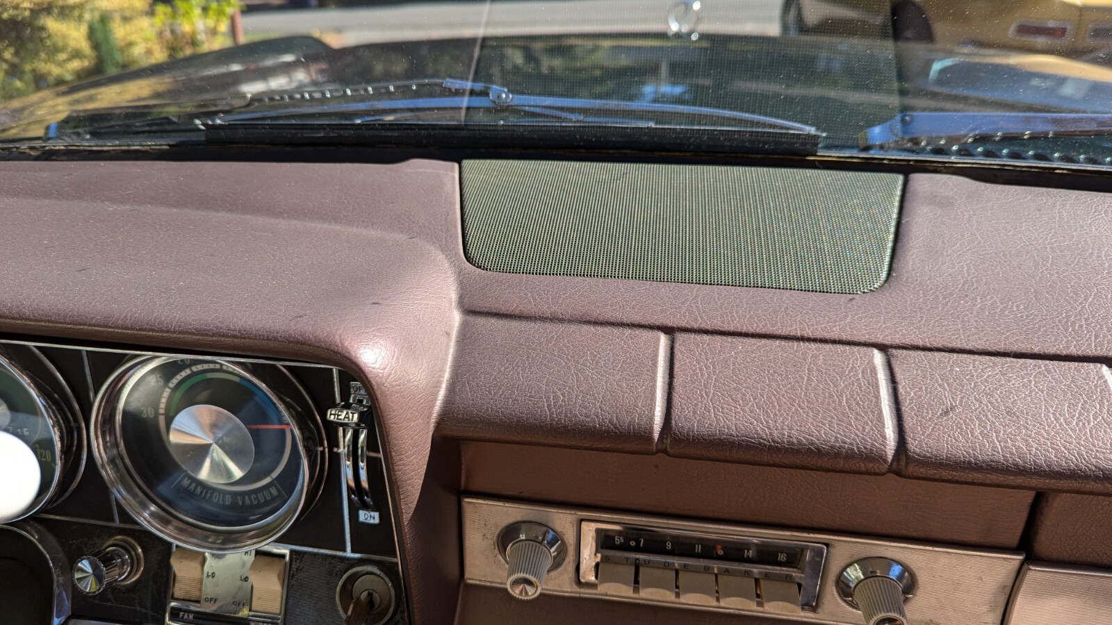 Studebaker-Cruiser-1964-4-Door-4