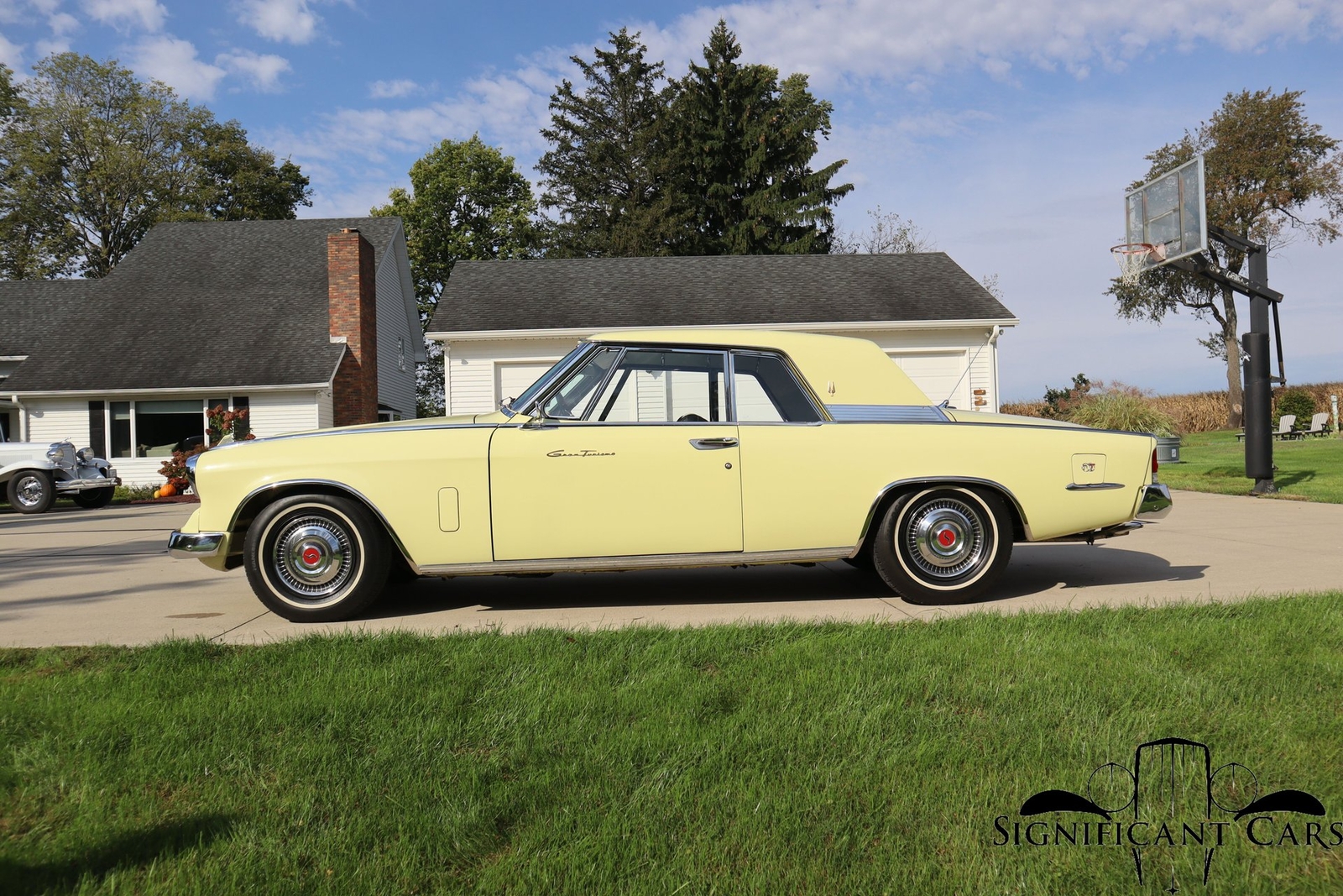 Studebaker-GT-Hawk-1962-3