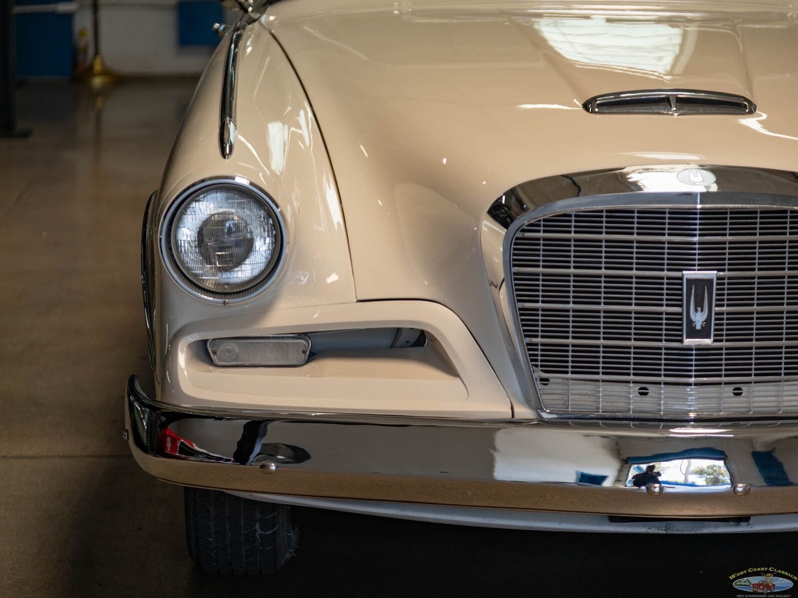 Studebaker-Gran-Turismo-Hawk-1962-2-Door-Hardtop-13