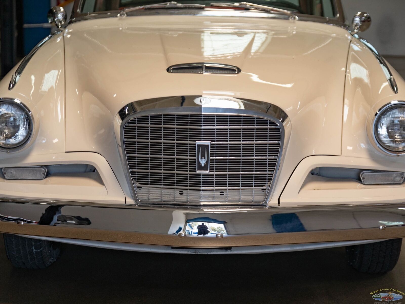 Studebaker-Gran-Turismo-Hawk-1962-2-Door-Hardtop-14