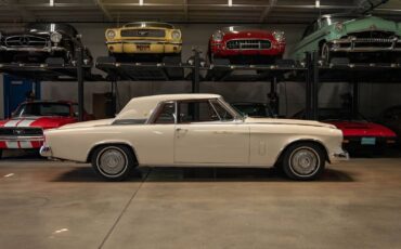 Studebaker-Gran-Turismo-Hawk-1962-2-Door-Hardtop-2