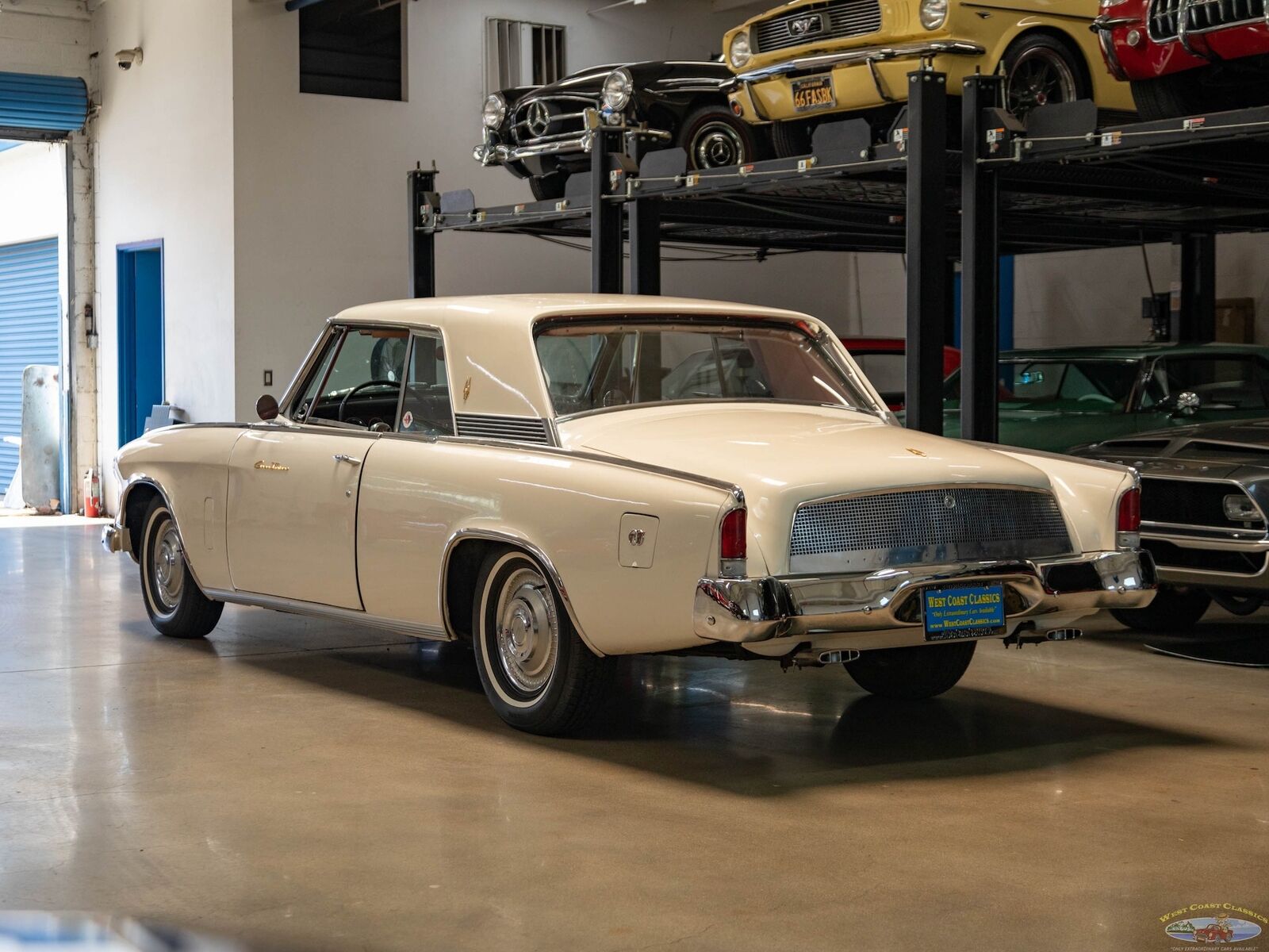 Studebaker-Gran-Turismo-Hawk-1962-2-Door-Hardtop-20