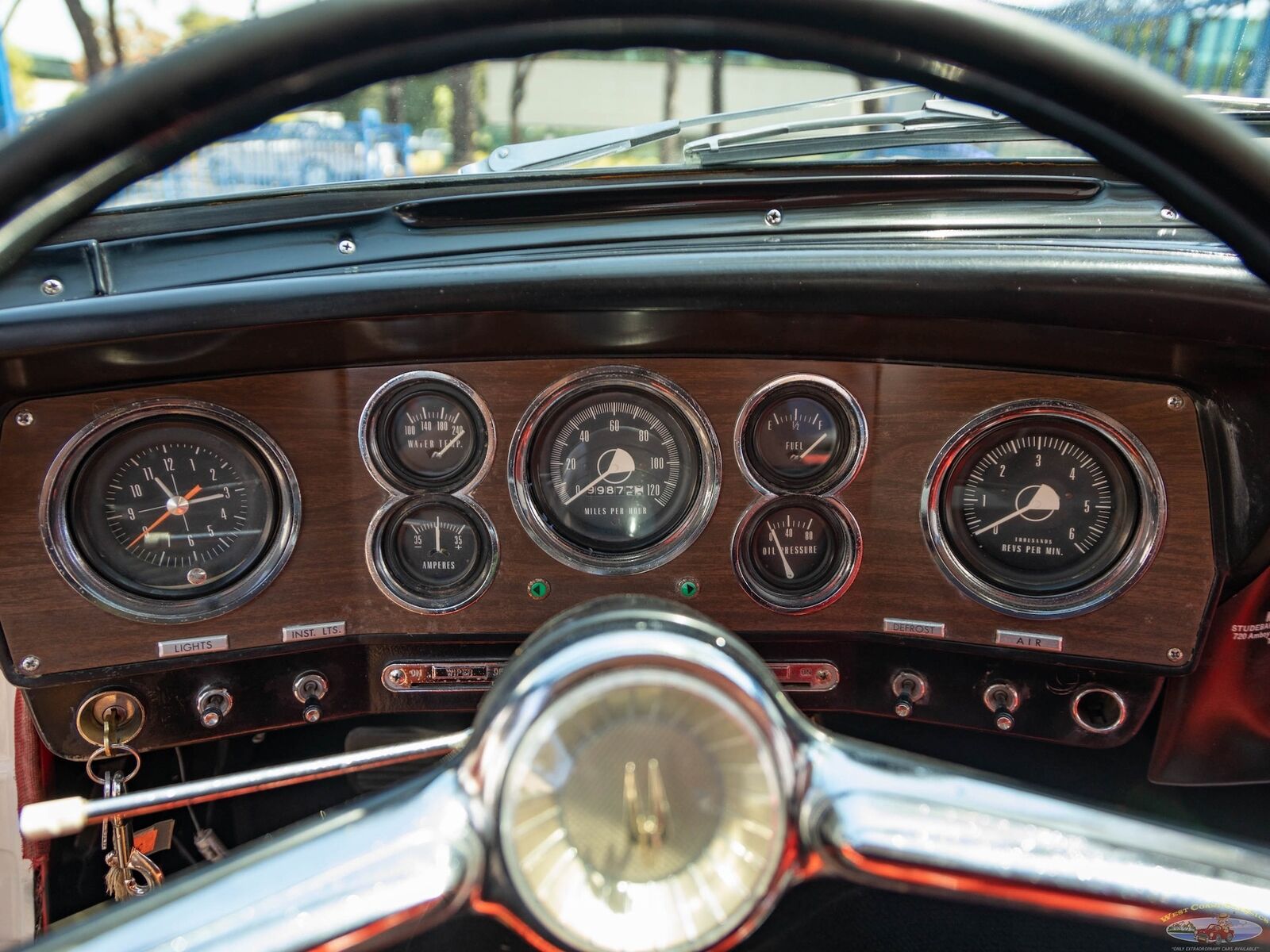 Studebaker-Gran-Turismo-Hawk-1962-2-Door-Hardtop-33
