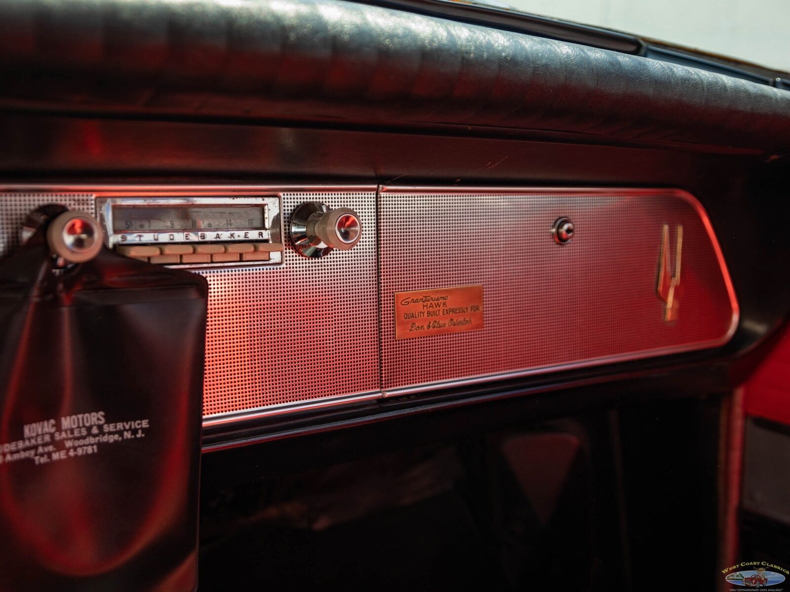 Studebaker-Gran-Turismo-Hawk-1962-2-Door-Hardtop-35