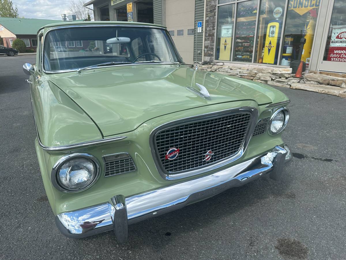 Studebaker-Lark-1960-green-1