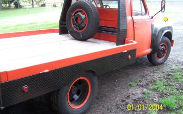 Studebaker-Transtar-2e-31-1956-custom-4