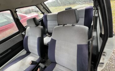 Subaru-Justy-1988-7
