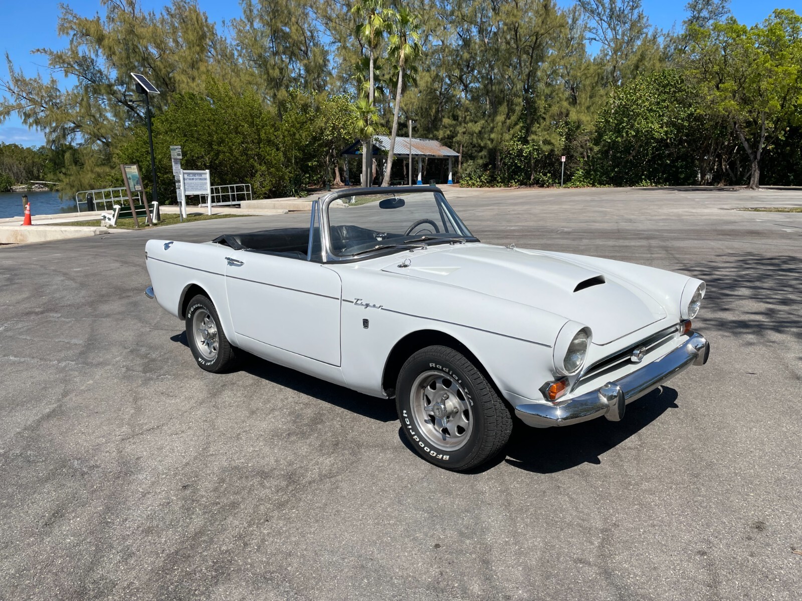Sunbeam-Tiger-1966-Convertible-29