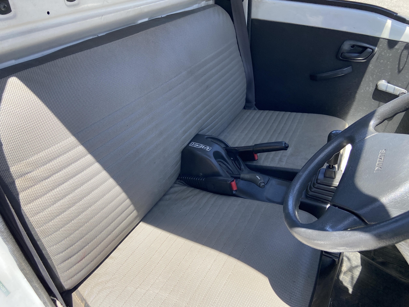 Suzuki-Carry-1992-Truck-32