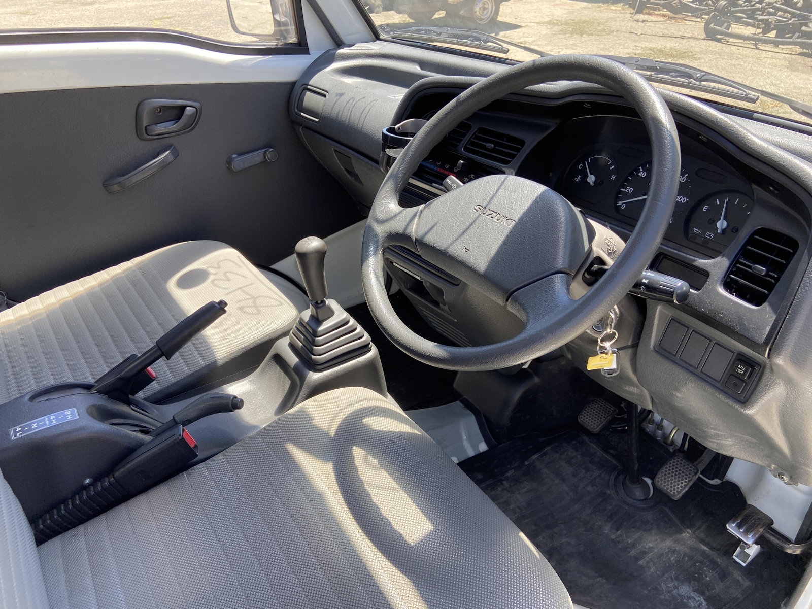 Suzuki-Carry-1994-Truck-25