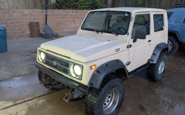 Suzuki-Samurai-1987-13