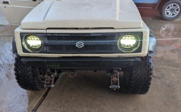 Suzuki-Samurai-1987-8