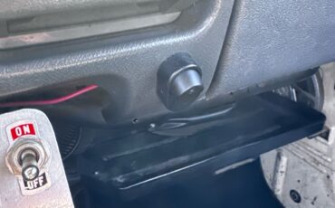 Suzuki-Samurai-1987-Convertible-13
