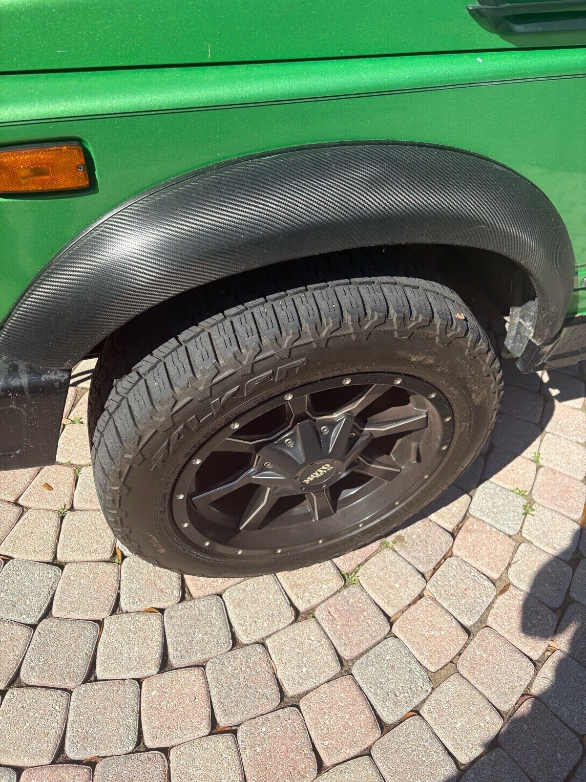 Suzuki-Samurai-1992-Convertible-2