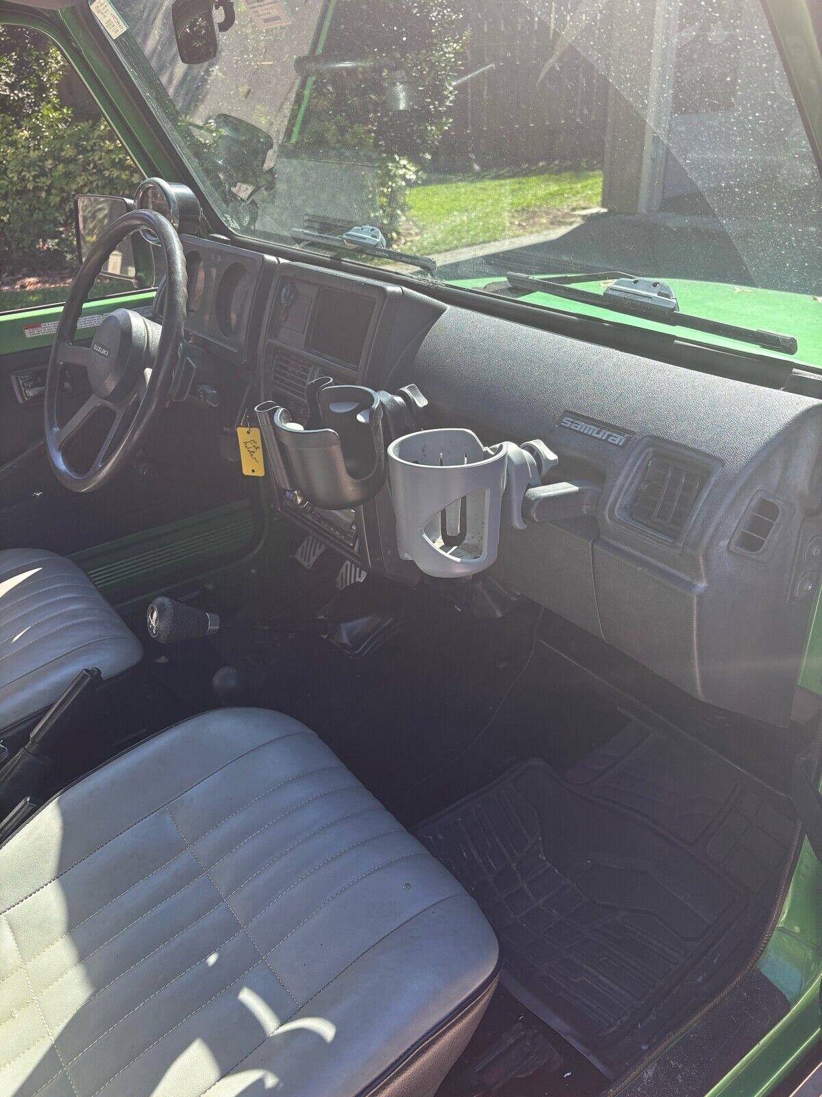 Suzuki-Samurai-1992-Convertible-5