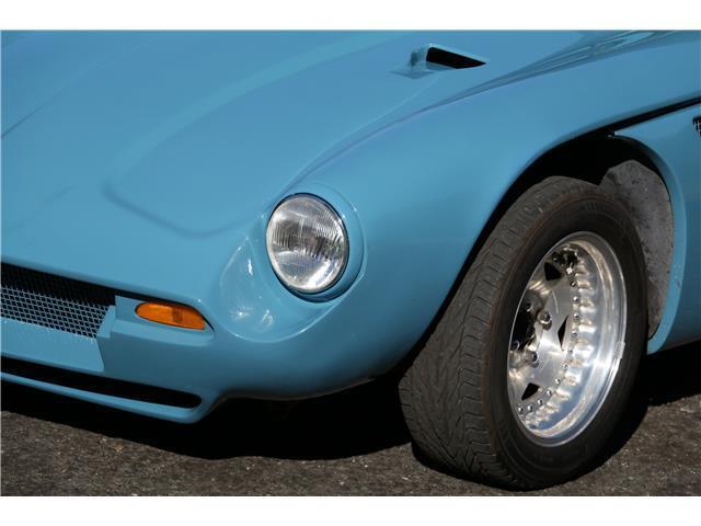TVR-2500-V8-1973-COUPE-14