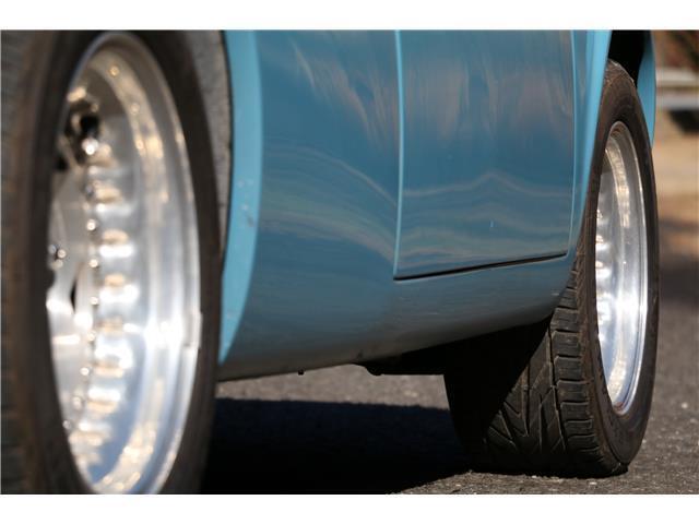 TVR-2500-V8-1973-COUPE-16