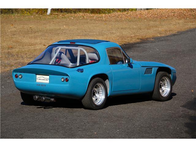 TVR-2500-V8-1973-COUPE-2