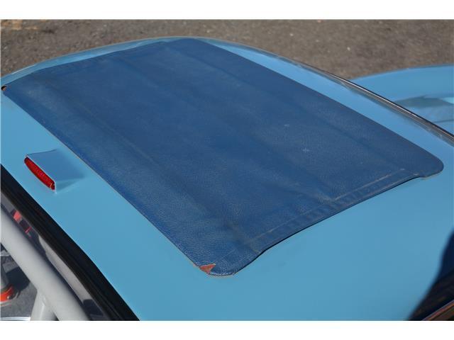 TVR-2500-V8-1973-COUPE-22