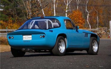 TVR-2500-V8-1973-COUPE-3