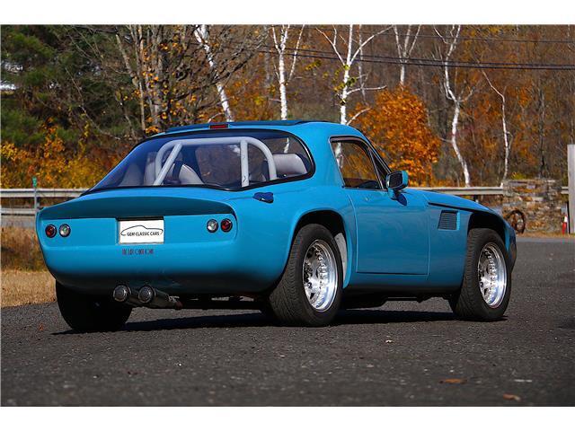 TVR-2500-V8-1973-COUPE-3