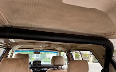 Toyota-4Runner-1984-SUV-30