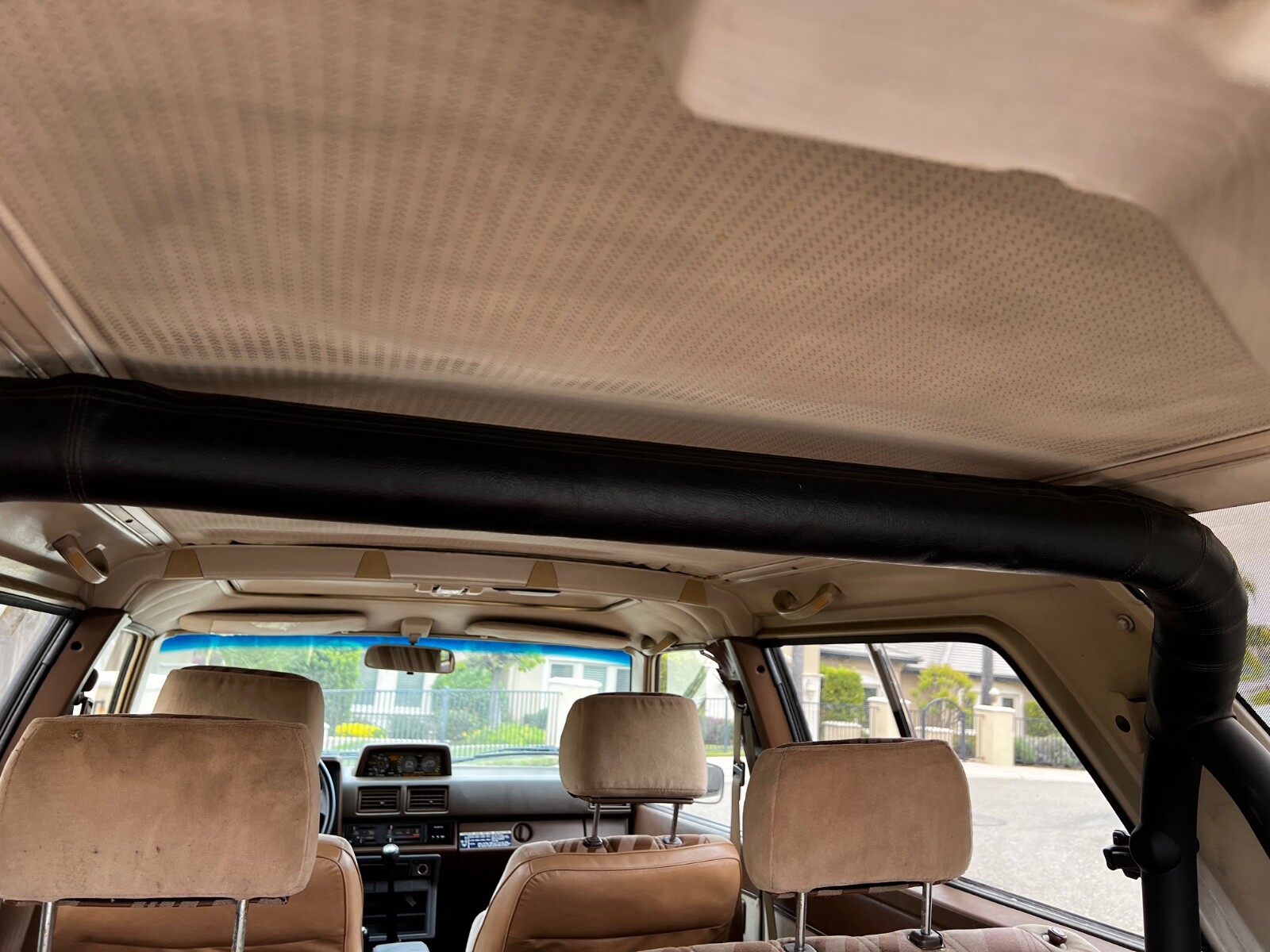 Toyota-4Runner-1984-SUV-30